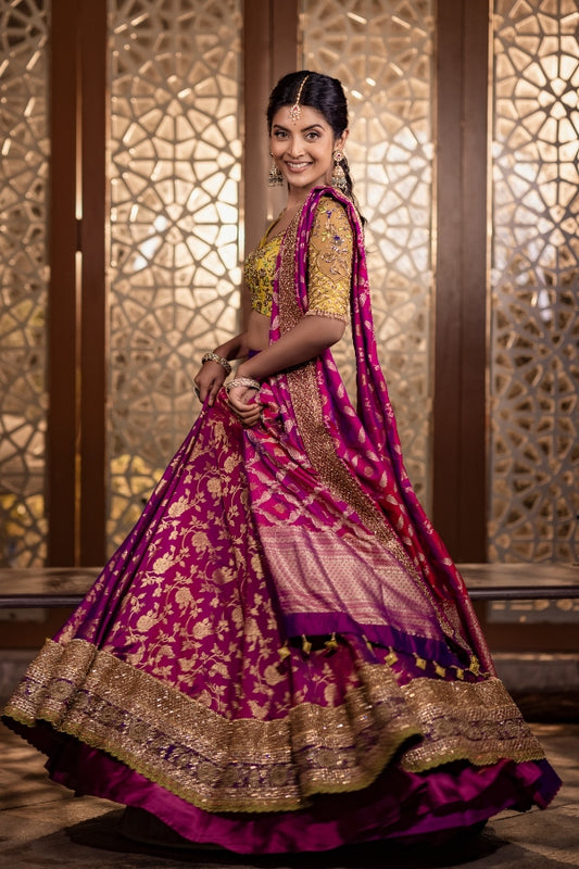 WEDDING BANARES LEHENGA